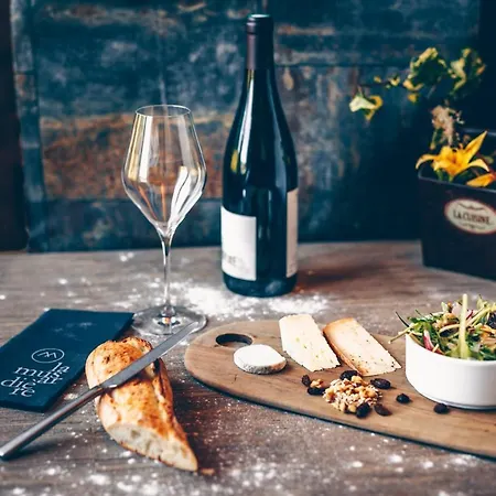 Restaurant La Musardiere جيفرني