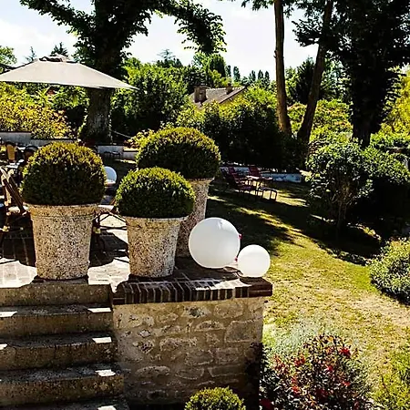 Hotel Restaurant La Musardiere 3*